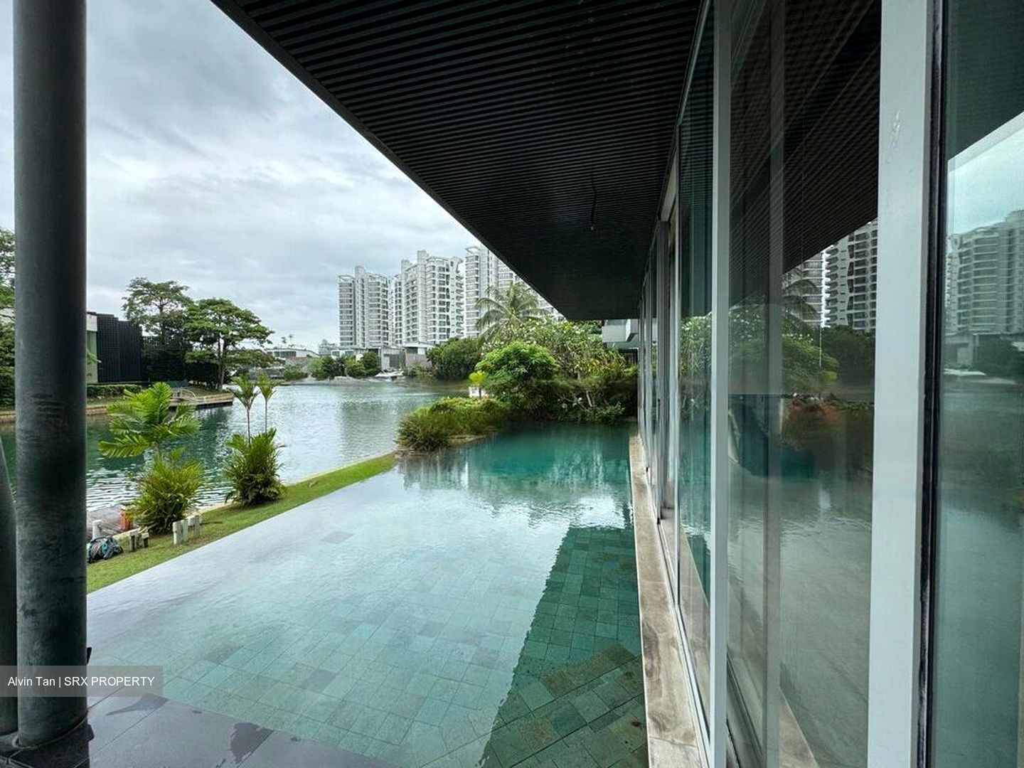 Cove Drive (D4), Detached #475073941